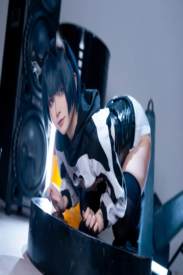 [屿鱼]全套COS写真打包下载[104套] – 百度网盘/高清无水印原图